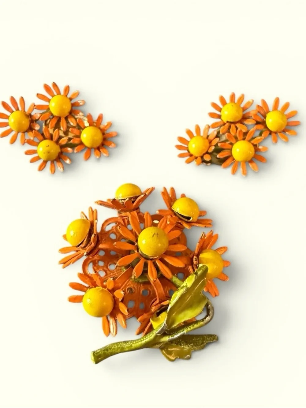 Vintage Orange Daisy Flower Brooch & Clip-On Earring Set Retro Enamel Floral